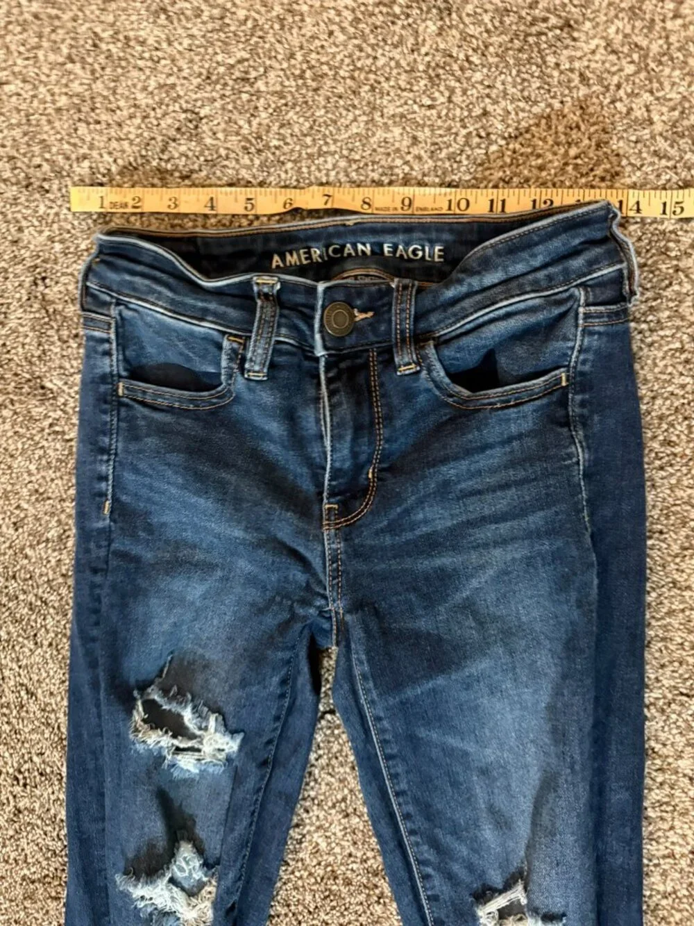 American Eagle Distressed Skinny Jeans Size 2 Reg